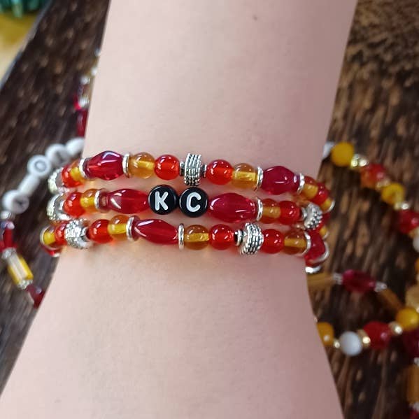 Pom Queen — Faceted Bracelet