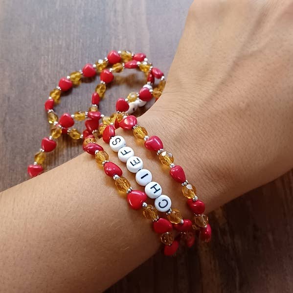 Sweetheart — Heart Bead Bracelet